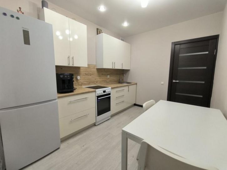 1-комн квартира Полякова, 28А