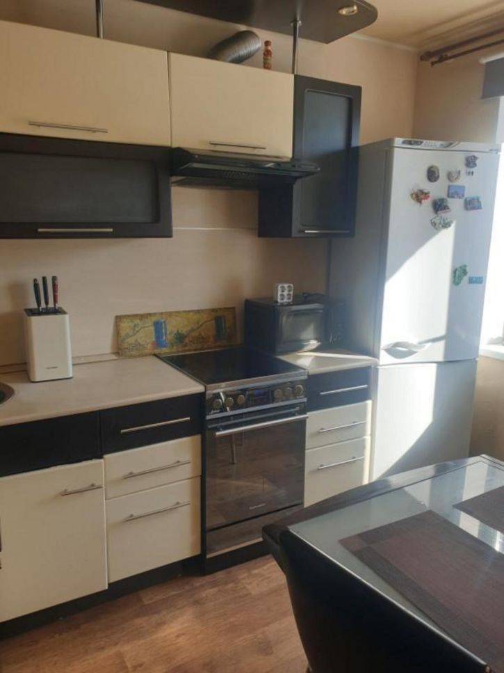 2-комн квартира Татищева б-р, 2