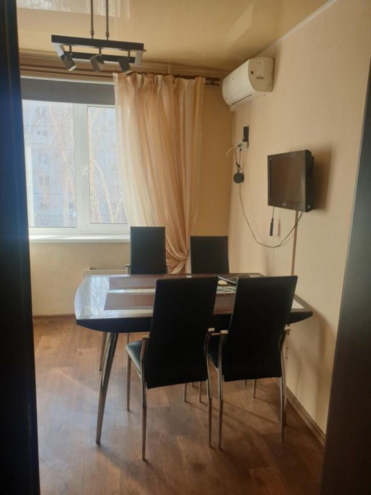 2-комн квартира Татищева б-р, 2