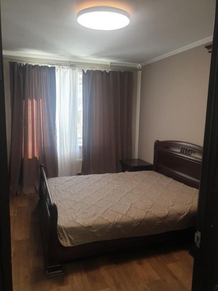 2-комн квартира Татищева б-р, 2