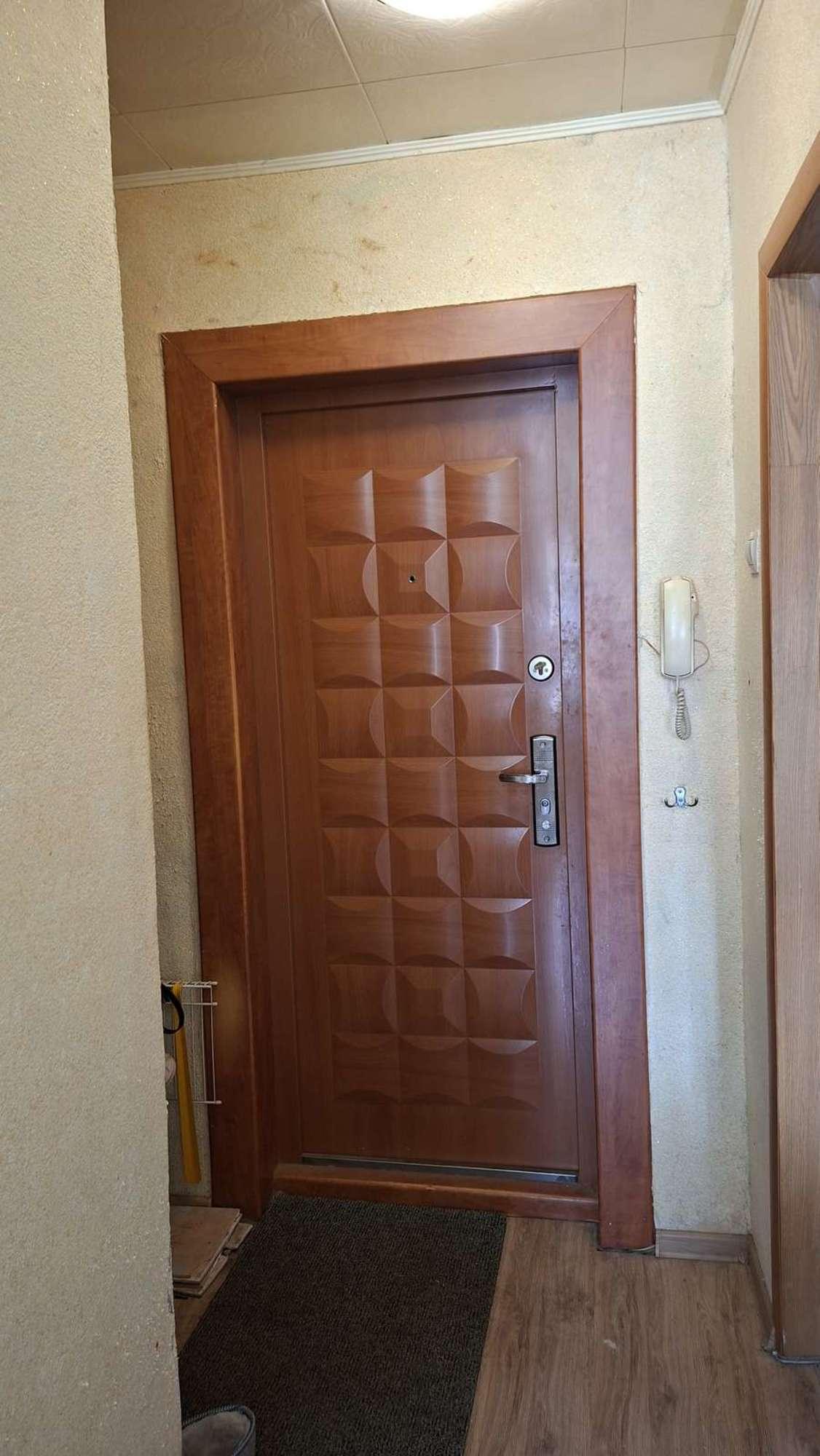 Купить квартиру за 3 330 000 рублей на Голосова улица, 75