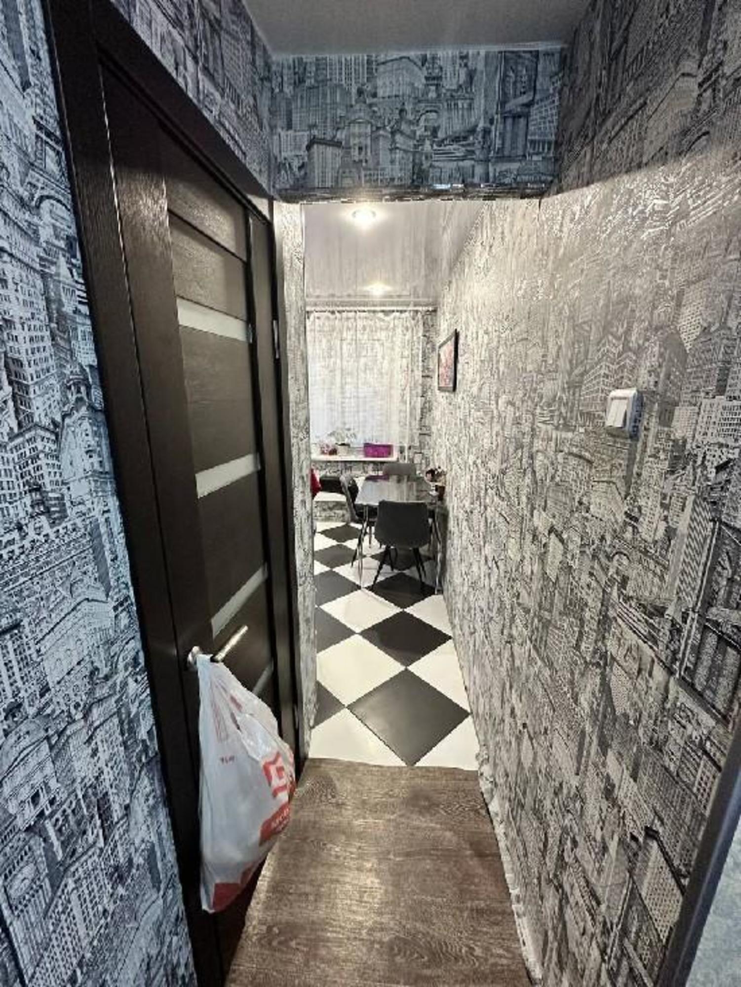 Купить квартиру за 6 283 000 рублей на Матросова, 11