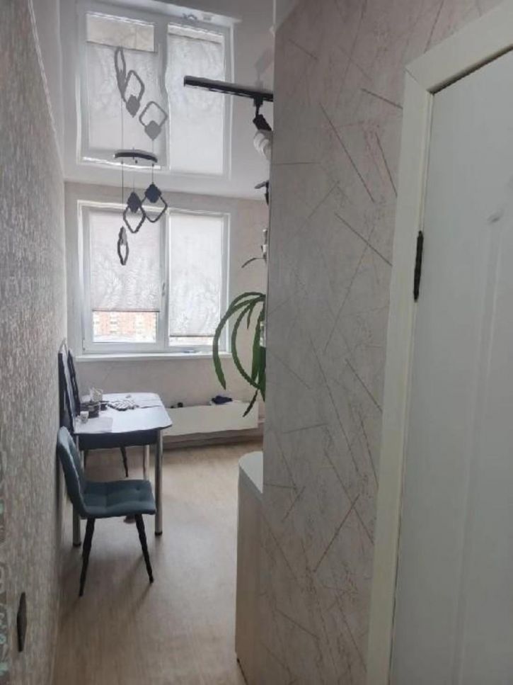 1-комн квартира Космонавтов б-р, 26
