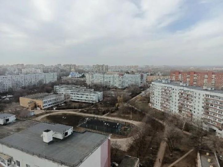 1-комн квартира Космонавтов б-р, 26