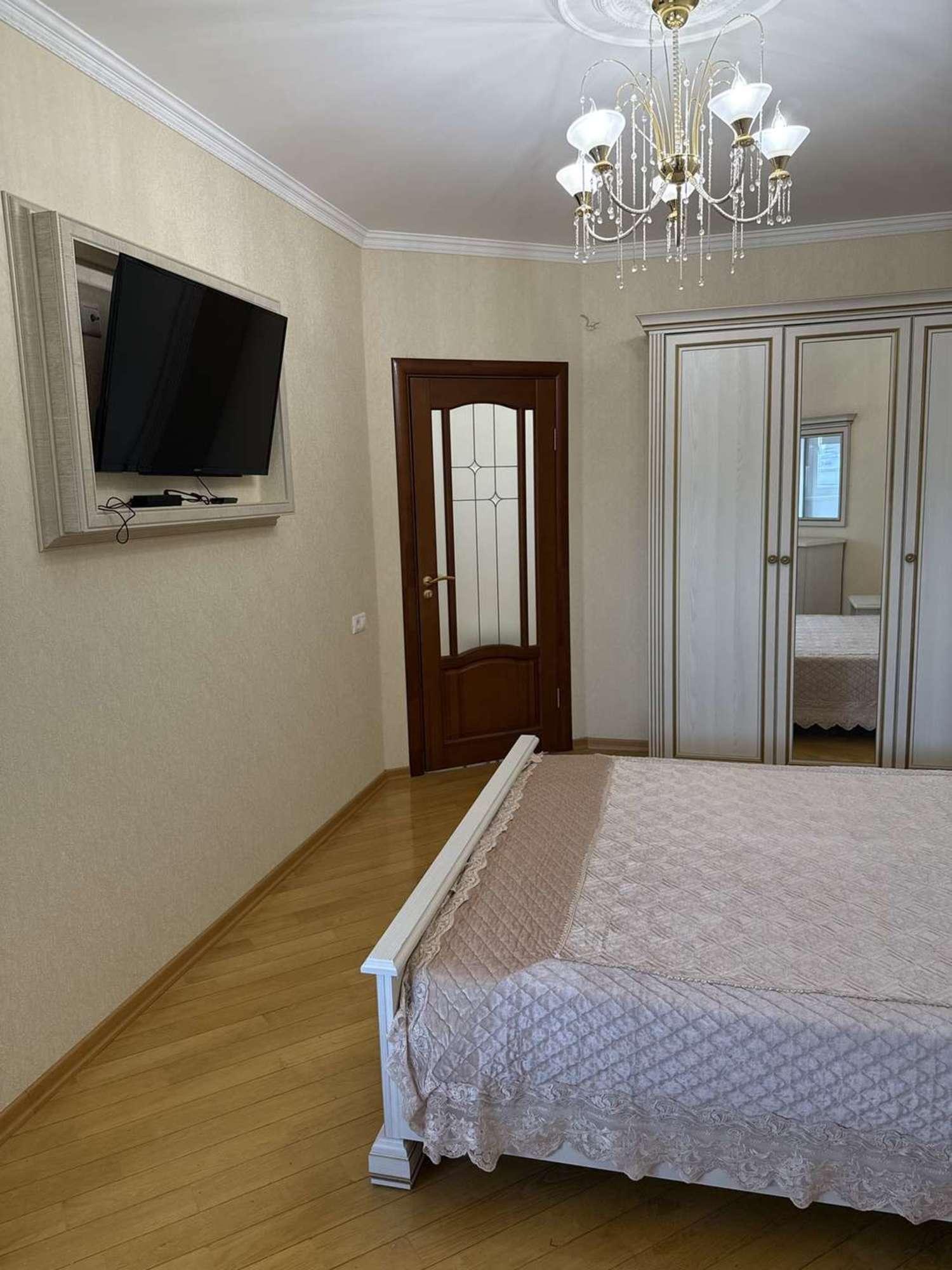 Купить квартиру за 12 690 000 рублей на Цветной бульвар, 7
