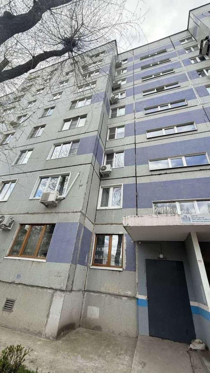 3-комн квартира Автостроителей улица, 9