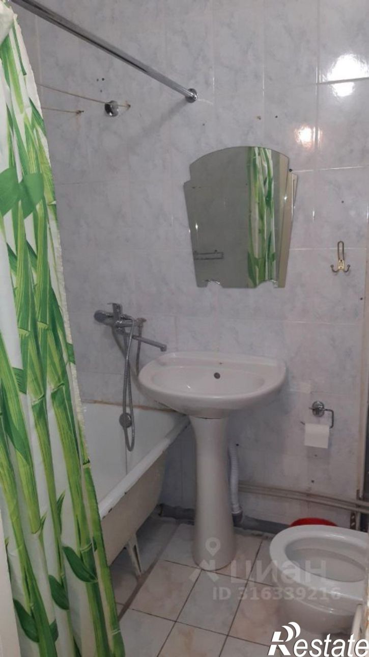 1-комн квартира пр-кт Степана Разина, 32,  д. 32