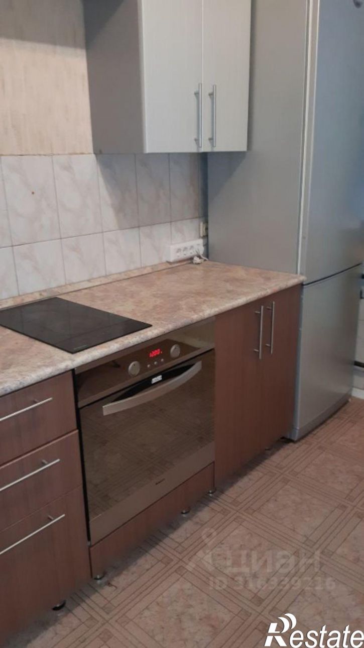 1-комн квартира пр-кт Степана Разина, 32,  д. 32