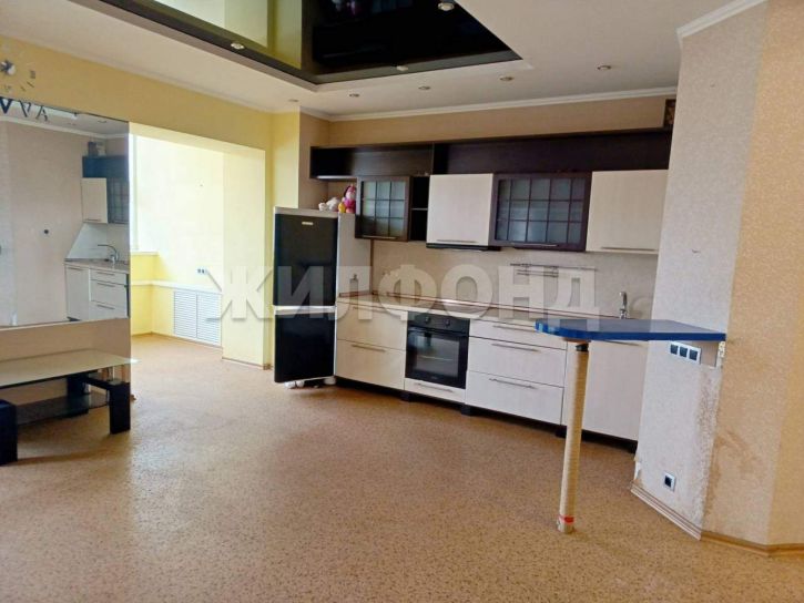 2-комн квартира Автостроителей улица, д.53б