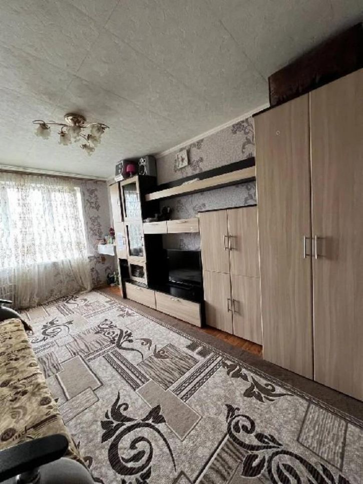 2-комн квартира Революционная, 2