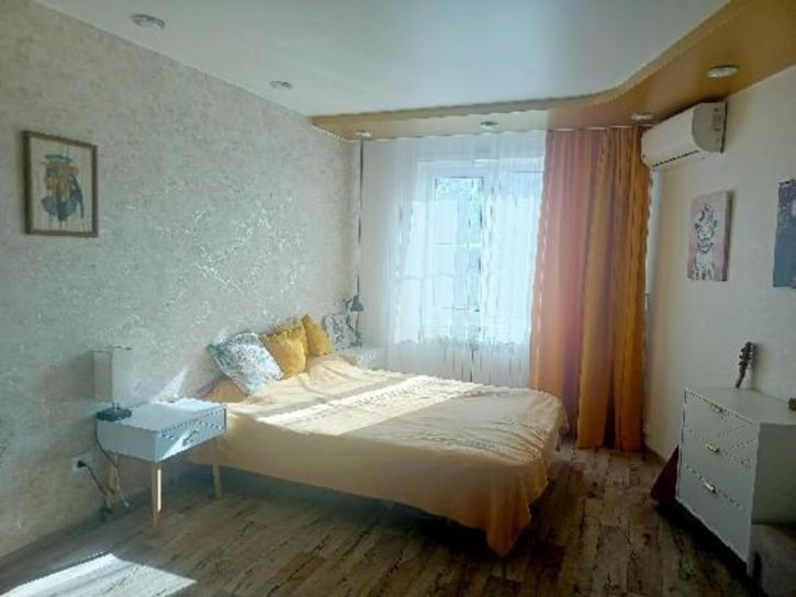 3-комн квартира Ст. Разина пр-т, 52