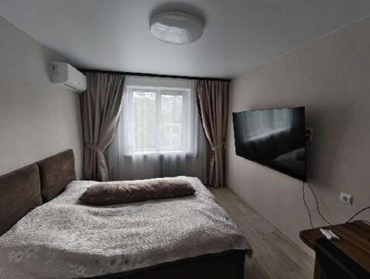 2-комн квартира Ворошилова, 41
