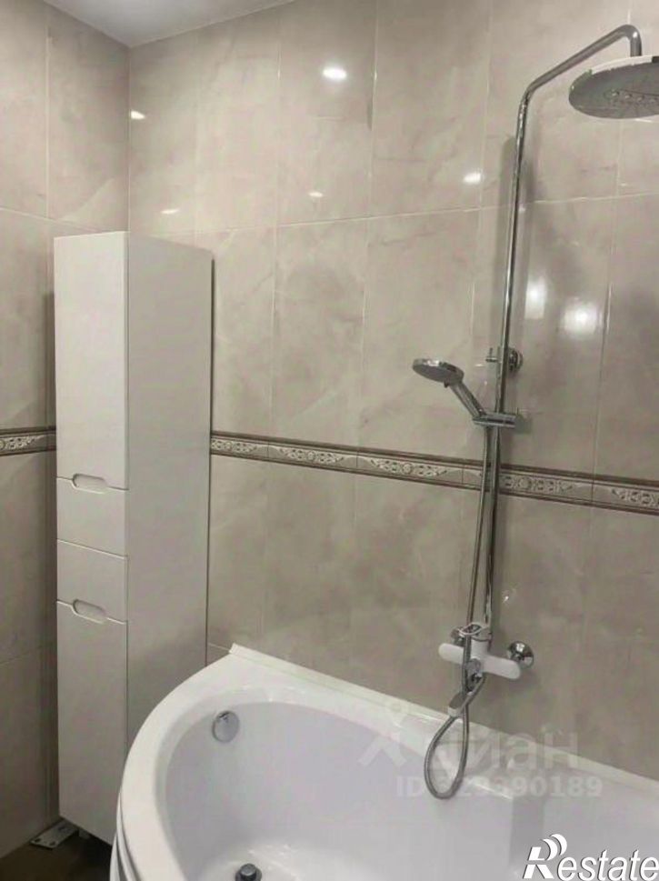 2-комн квартира ул Революционная, 53,  д. 53