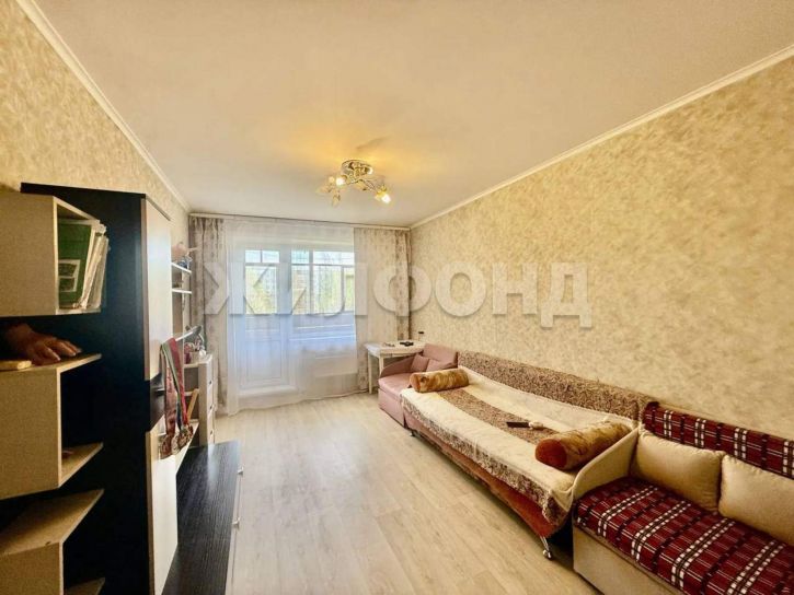 2-комн квартира Тополиная улица, д.4