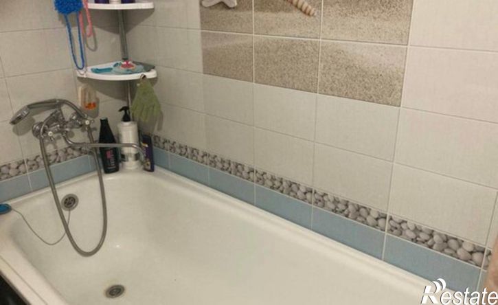 3-комн квартира ул Гидротехническая, 28б,  д. 28б