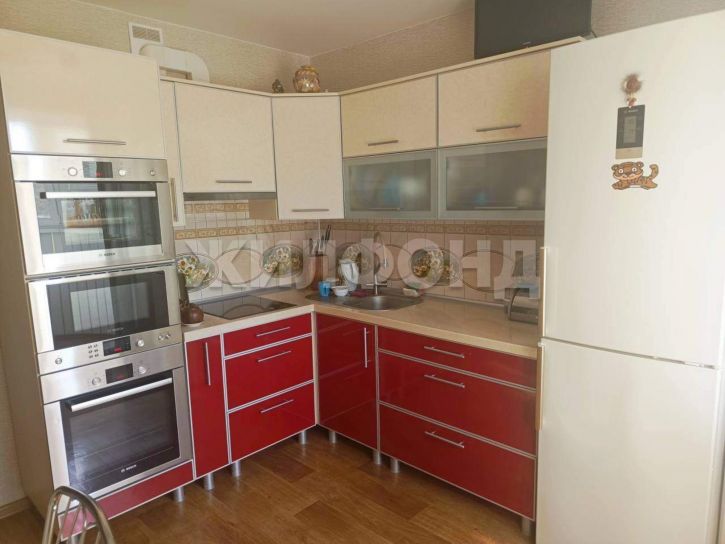 2-комн квартира Революционная улица, д.11б