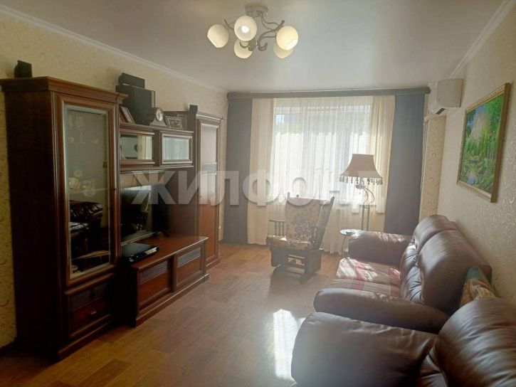 2-комн квартира Революционная улица, д.11б