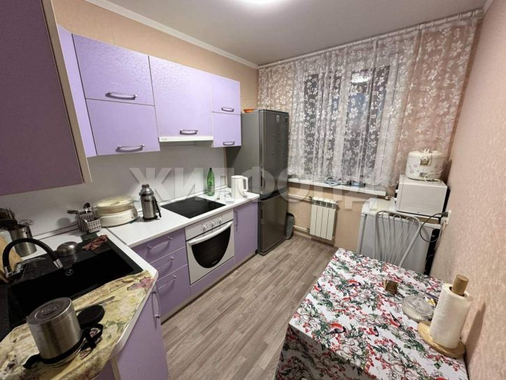 3-комн квартира Гидротехническая улица, д.32