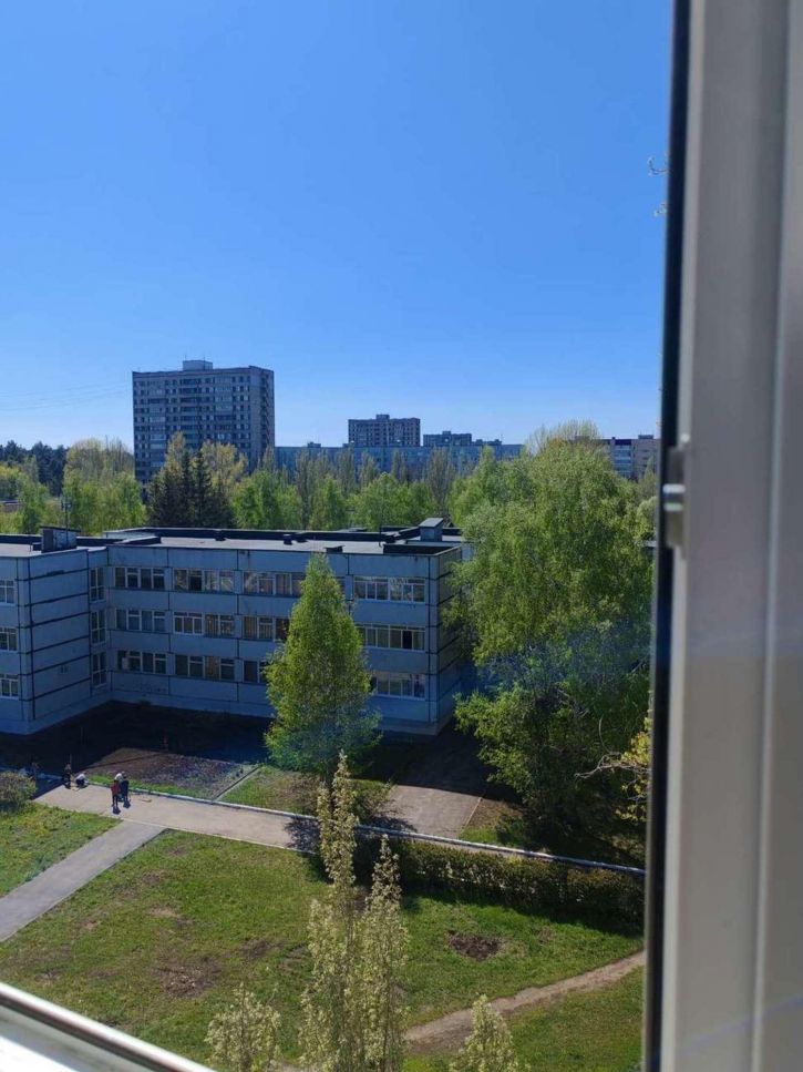 2-комн квартира Мира улица, 125