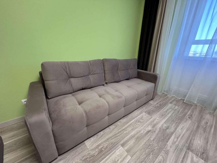 2-комн квартира Коммунистическая улица, 40