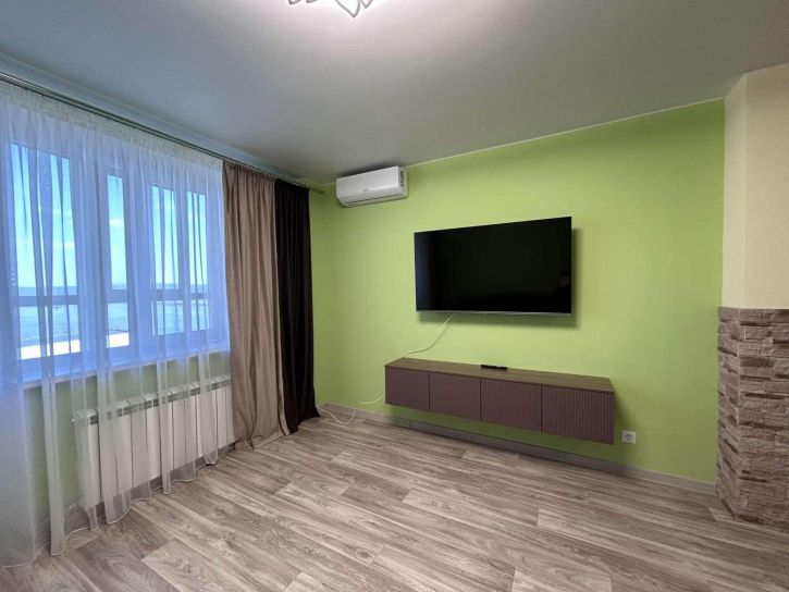2-комн квартира Коммунистическая улица, 40
