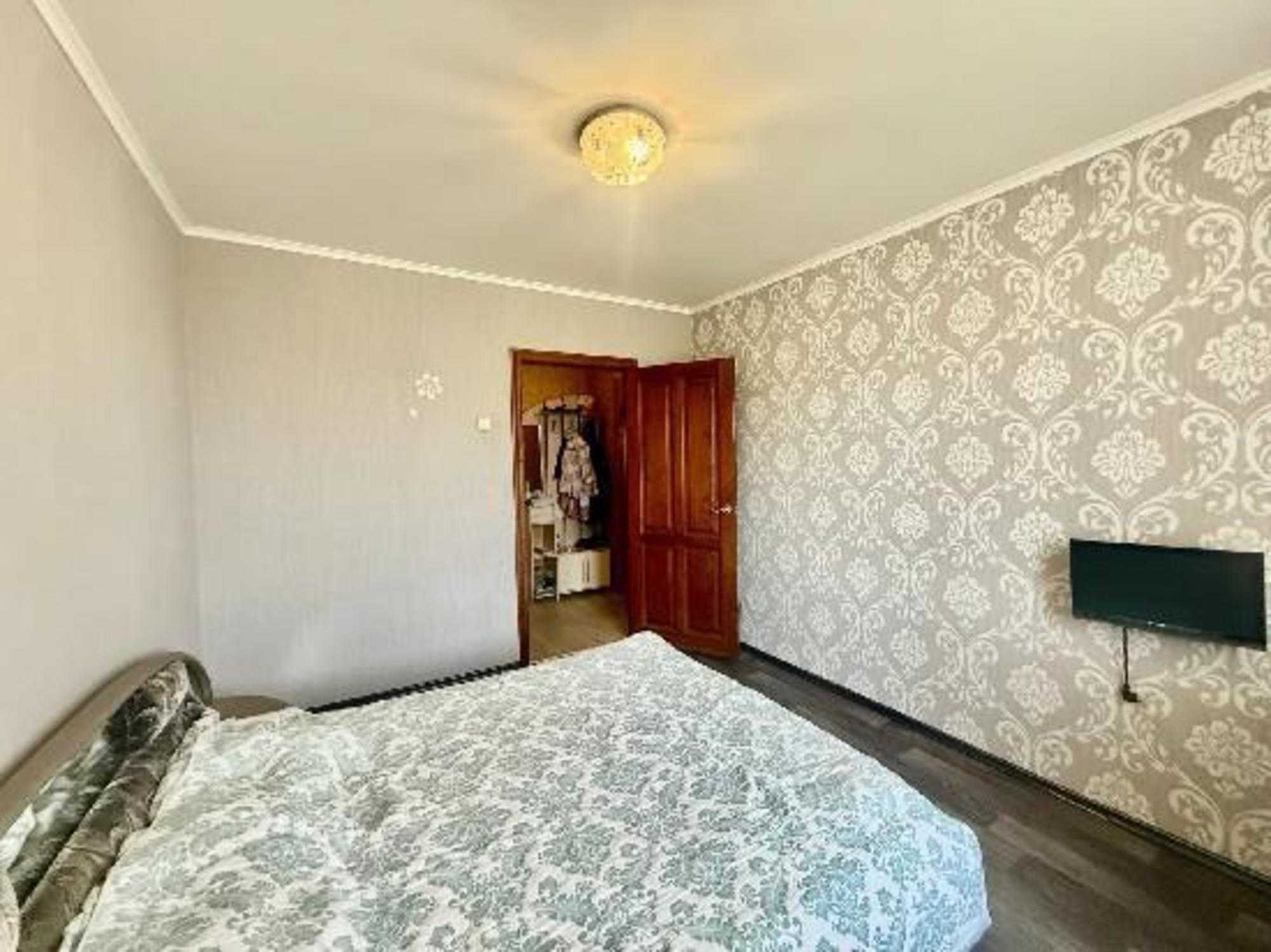 Купить квартиру за 5 356 000 рублей на Тополиная, 4