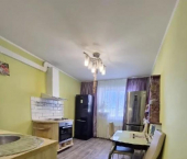 3-комн, 69.5кв м, этаж 2/5 Калмыцкая, 33