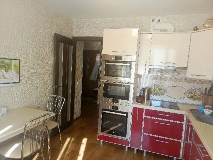 2-комн квартира Революционная, 11Б