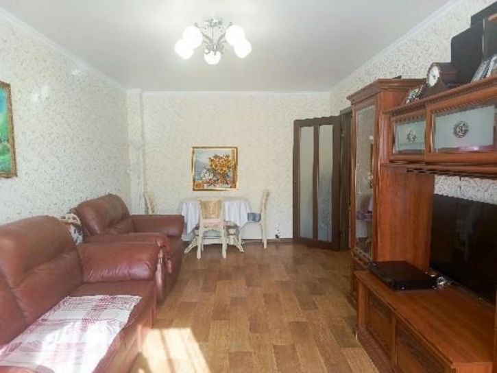 2-комн квартира Революционная, 11Б