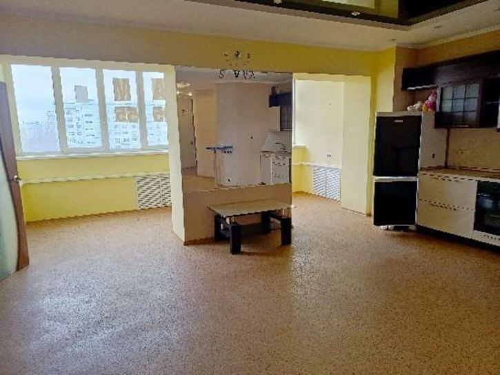 2-комн квартира Автостроителей, 53Б