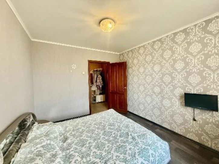 2-комн квартира Тополиная, 4