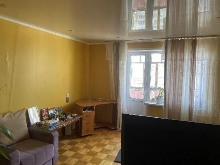 3-комн квартира Орджоникидзе б-р, 6
