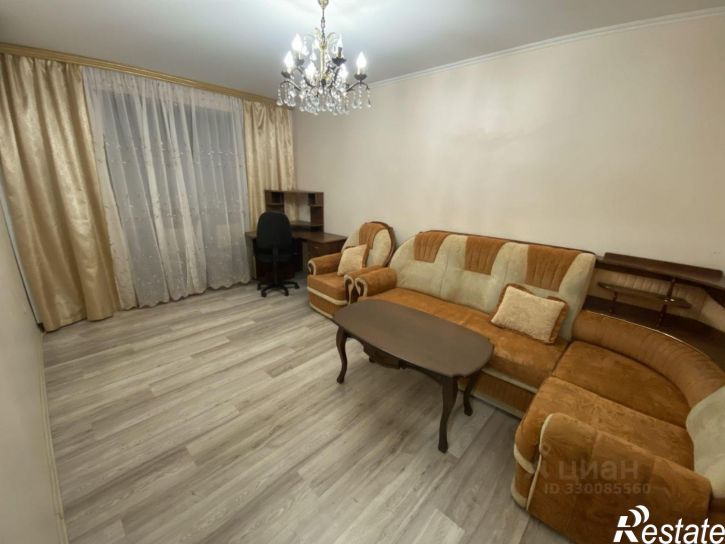 2-комн квартира ул Революционная, 76,  д. 76