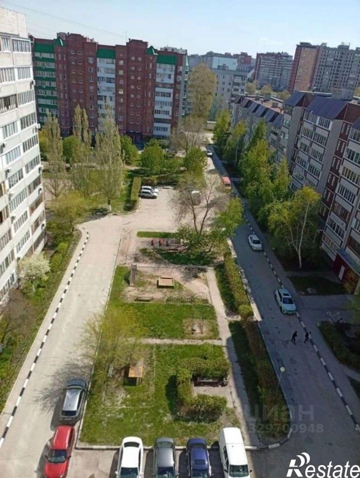 3-комн квартира ул 70 лет Октября, 88,  д. 88