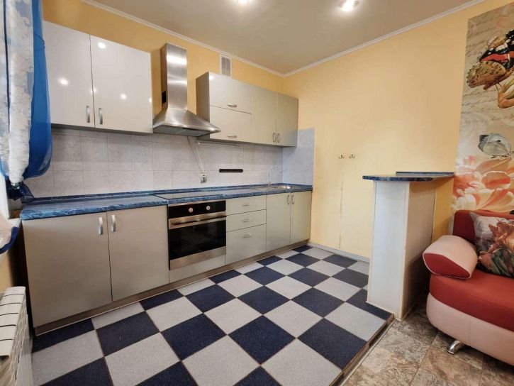 1-комн квартира Автостроителей улица, 11А