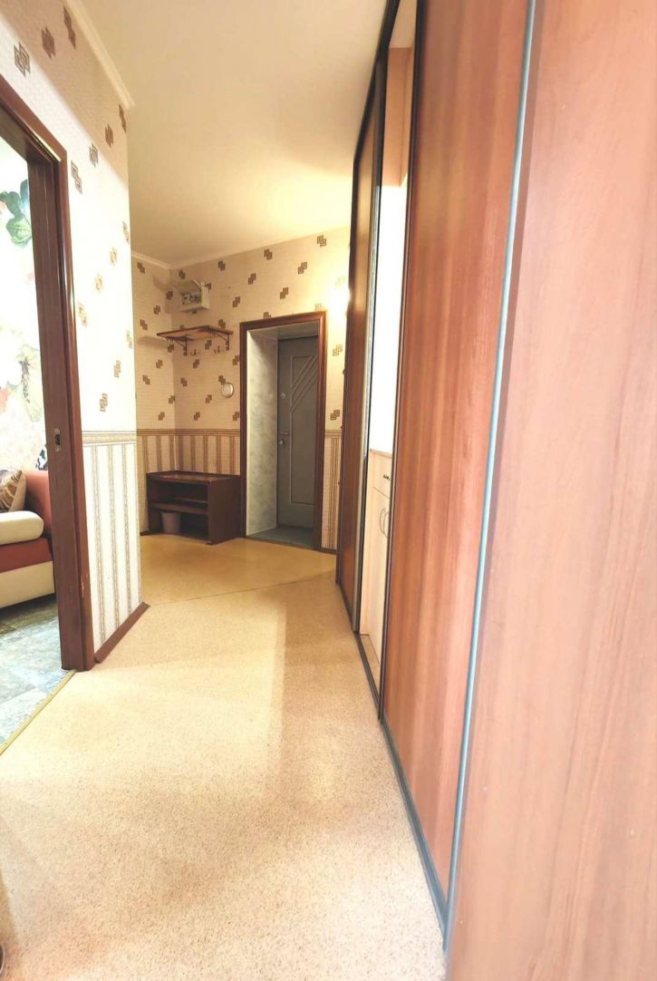 1-комн квартира Автостроителей улица, 11А