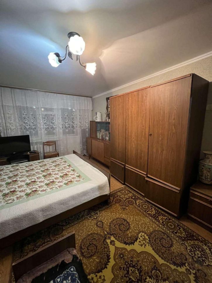 2-комн квартира Ленинградская улица, 55