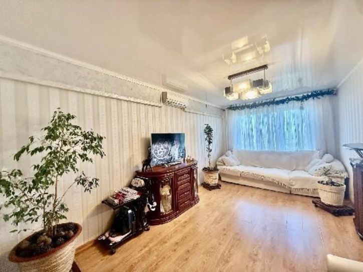 3-комн квартира Южное ш-се, 25