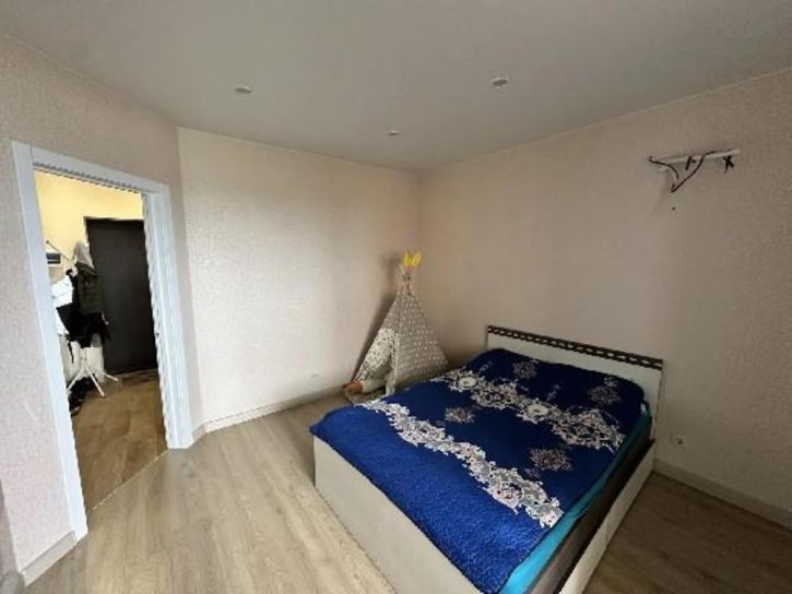 3-комн квартира Оптимистов пр-д, 9