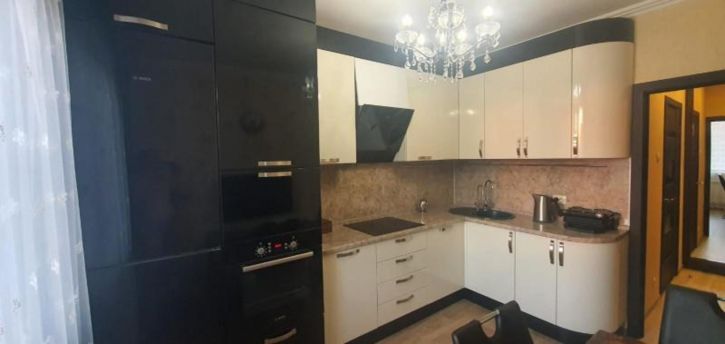 2-комн квартира Октябрьская, 80
