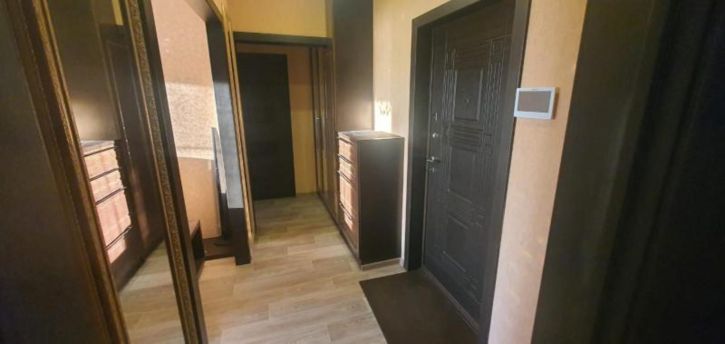 2-комн квартира Октябрьская, 80