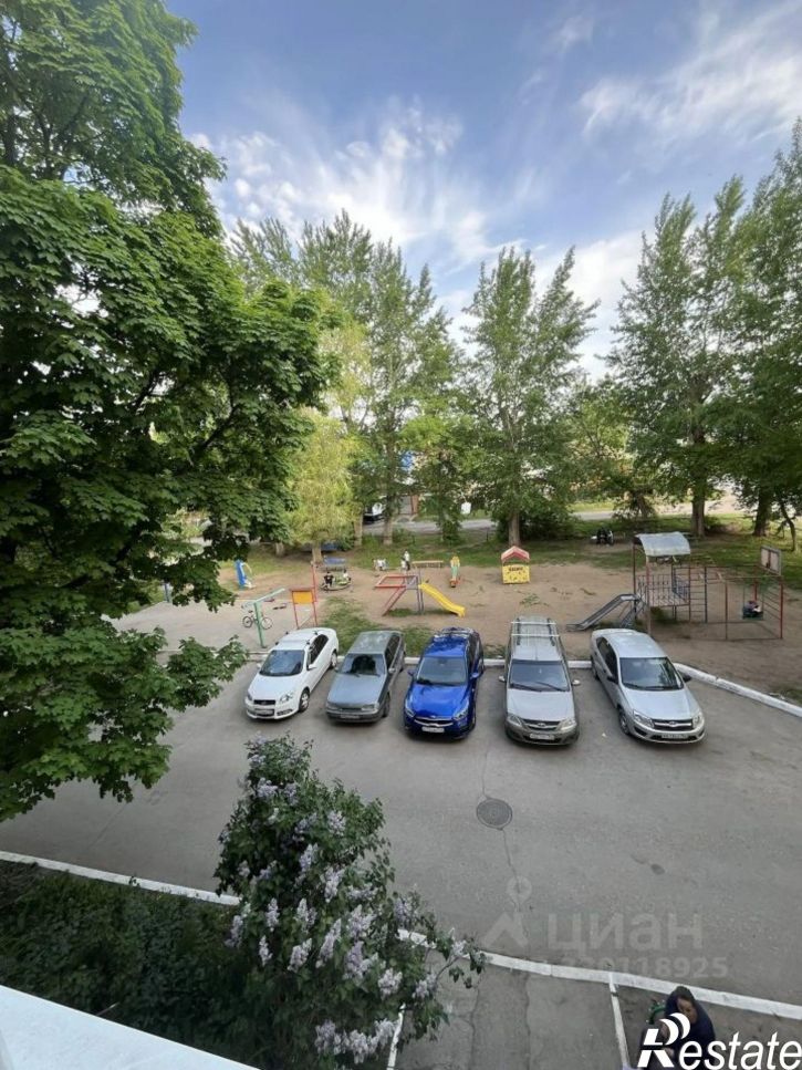 2-комн квартира улица Горького, 37,  д. 37