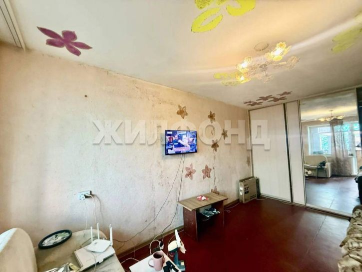 2-комн квартира Автостроителей улица, д.11