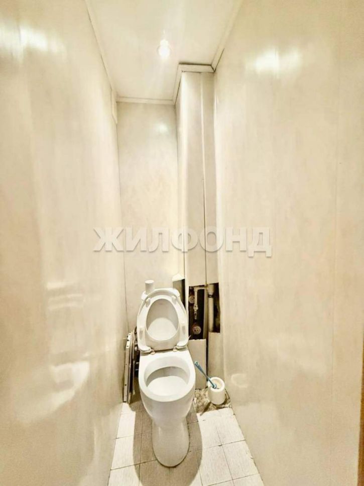 2-комн квартира Автостроителей улица, д.11