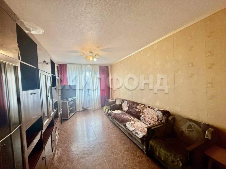 3-комн квартира Космонавтов бульвар, д.15