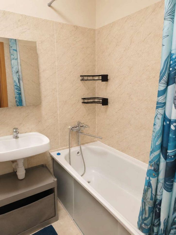 1-комн квартира Полякова улица, 28б