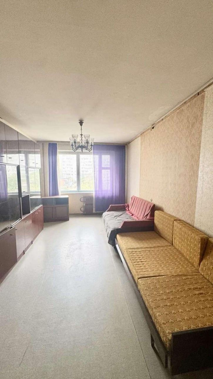3-комн квартира Матросова улица, 20