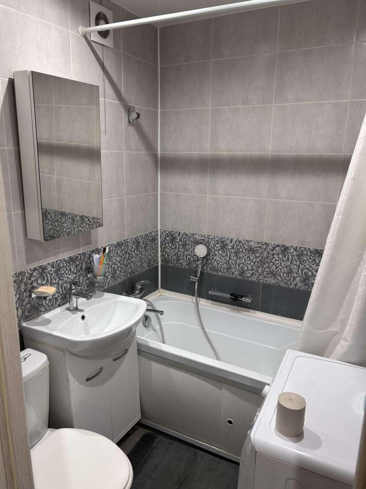 1-комн квартира Мира улица, 84