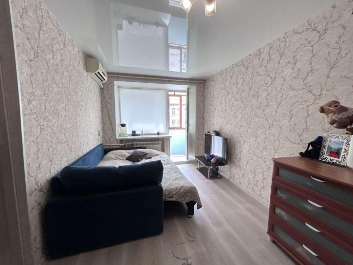 1-комн квартира Мира улица, 84