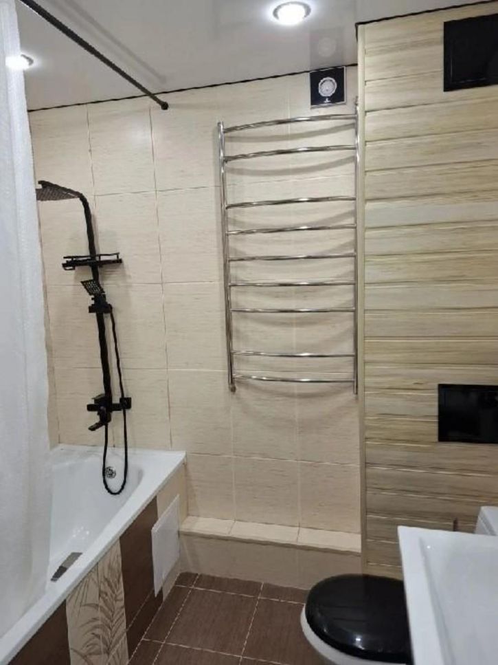 3-комн квартира Фрунзе, 37